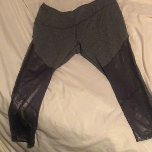 Grey & Metallic Work Out leggings